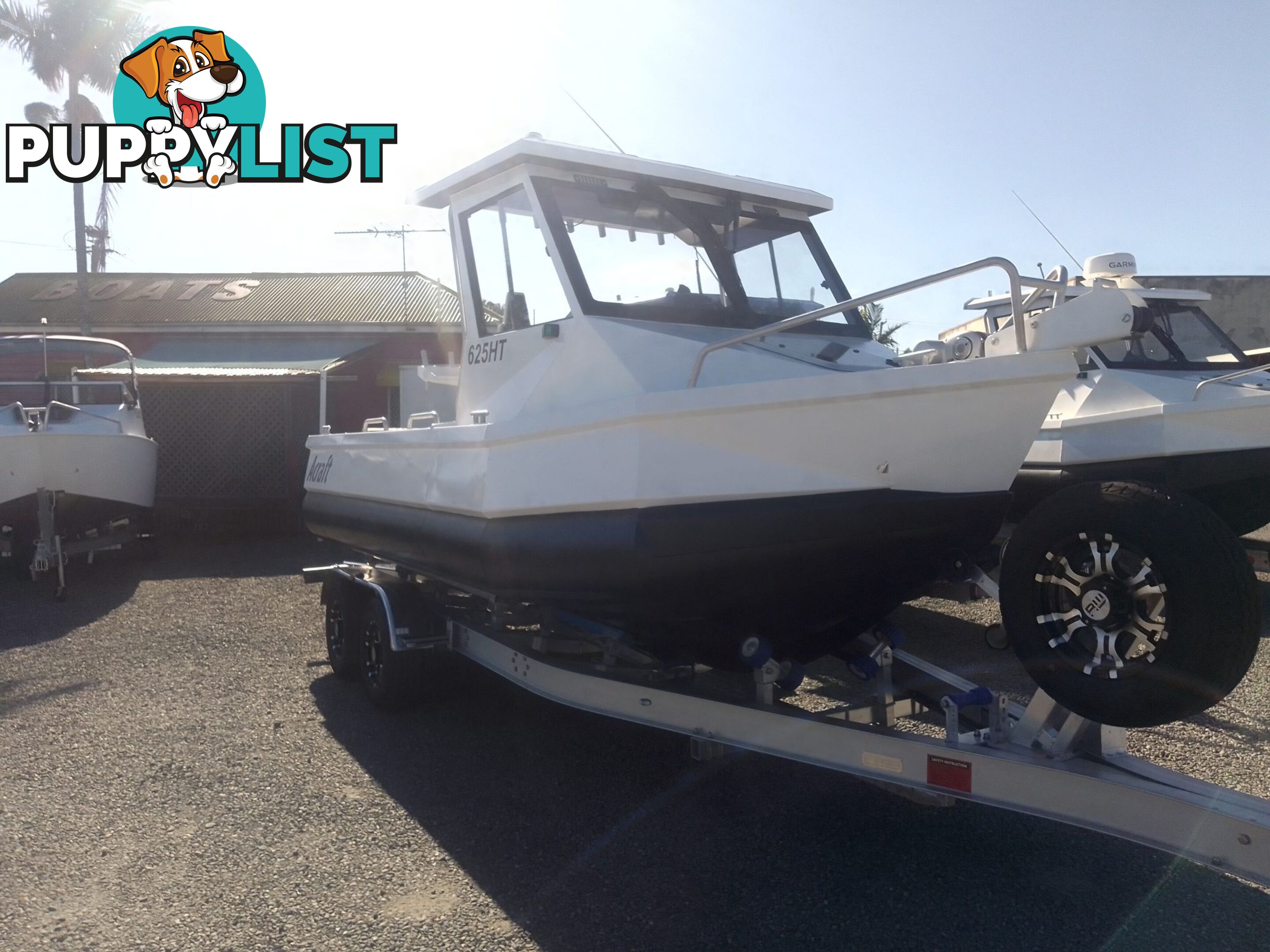 ACRAFT BRAND NEW ALUMINIUM 2025 MODEL 625 HT ADVANCED FORWARD CABIN AND ALLOY TRAILER *** STARTING PRICE INCLUDES 150HP SUZUKI 0R EQUIVALENT BRAND 4 STROKE OUTBOARD ***