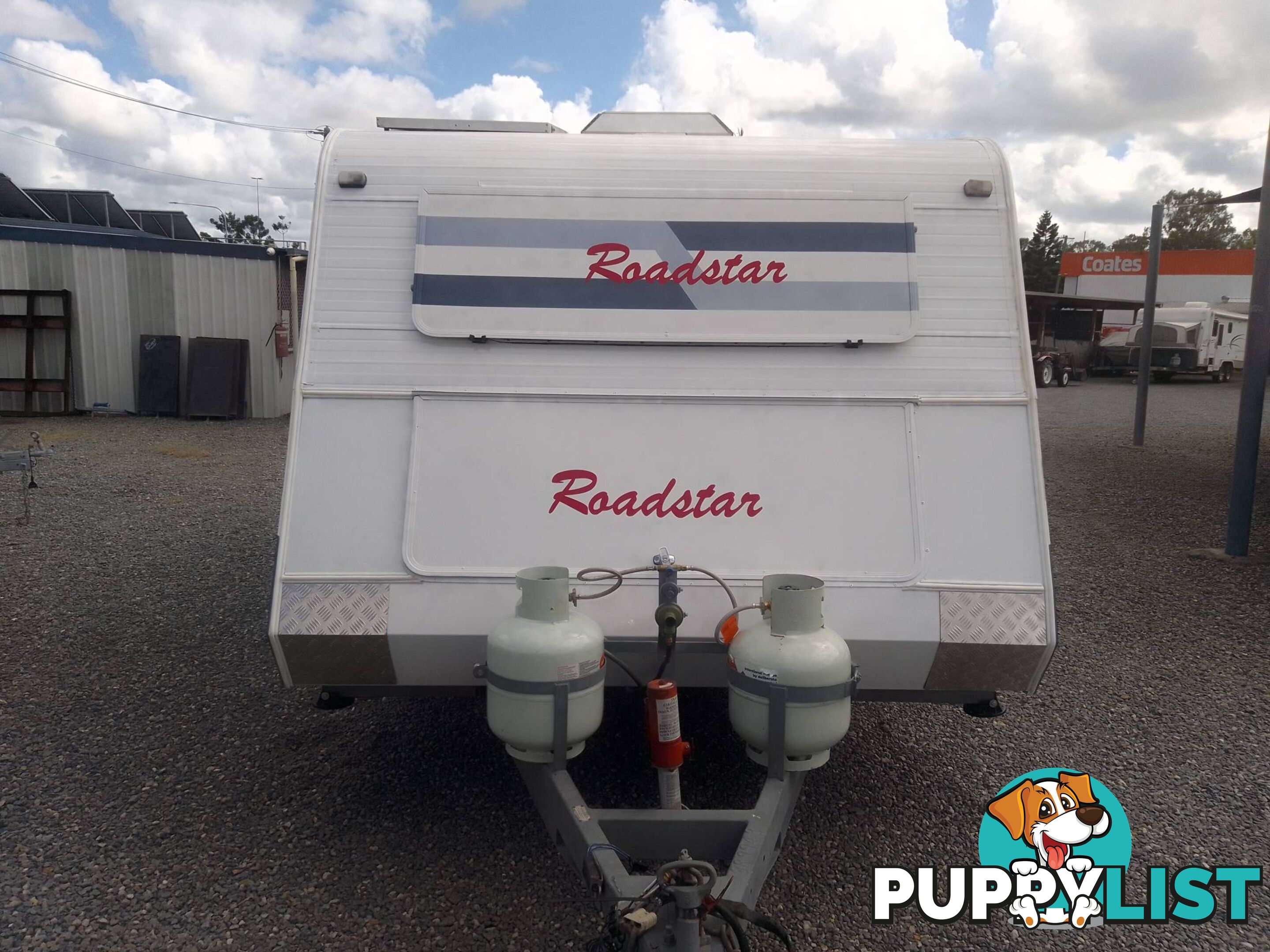 USED 2004 ROADSTAR LTD EDITION DUAL AXLE SEMI OFFROAD CARAVAN