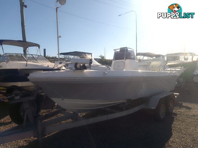 USED 2012 BONITO 560 CENTRE CONSOLE WITH A 2016 150HP EVINRUDE ETEC OUTBOARD ON A 2016 MAYFAIR MARINE DUAL AXLE TRAILER
