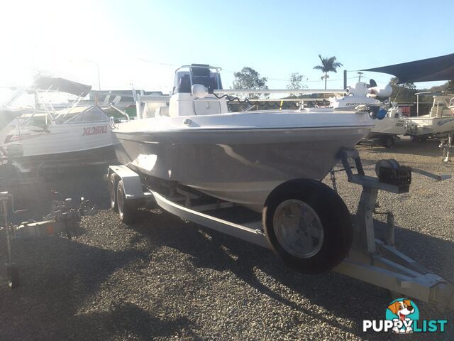 USED 2012 BONITO 560 CENTRE CONSOLE WITH A 2016 150HP EVINRUDE ETEC OUTBOARD ON A 2016 MAYFAIR MARINE DUAL AXLE TRAILER