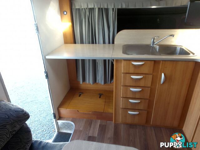 WINDSOR RAPID 14FT EXPANDA TOURING CARAVAN