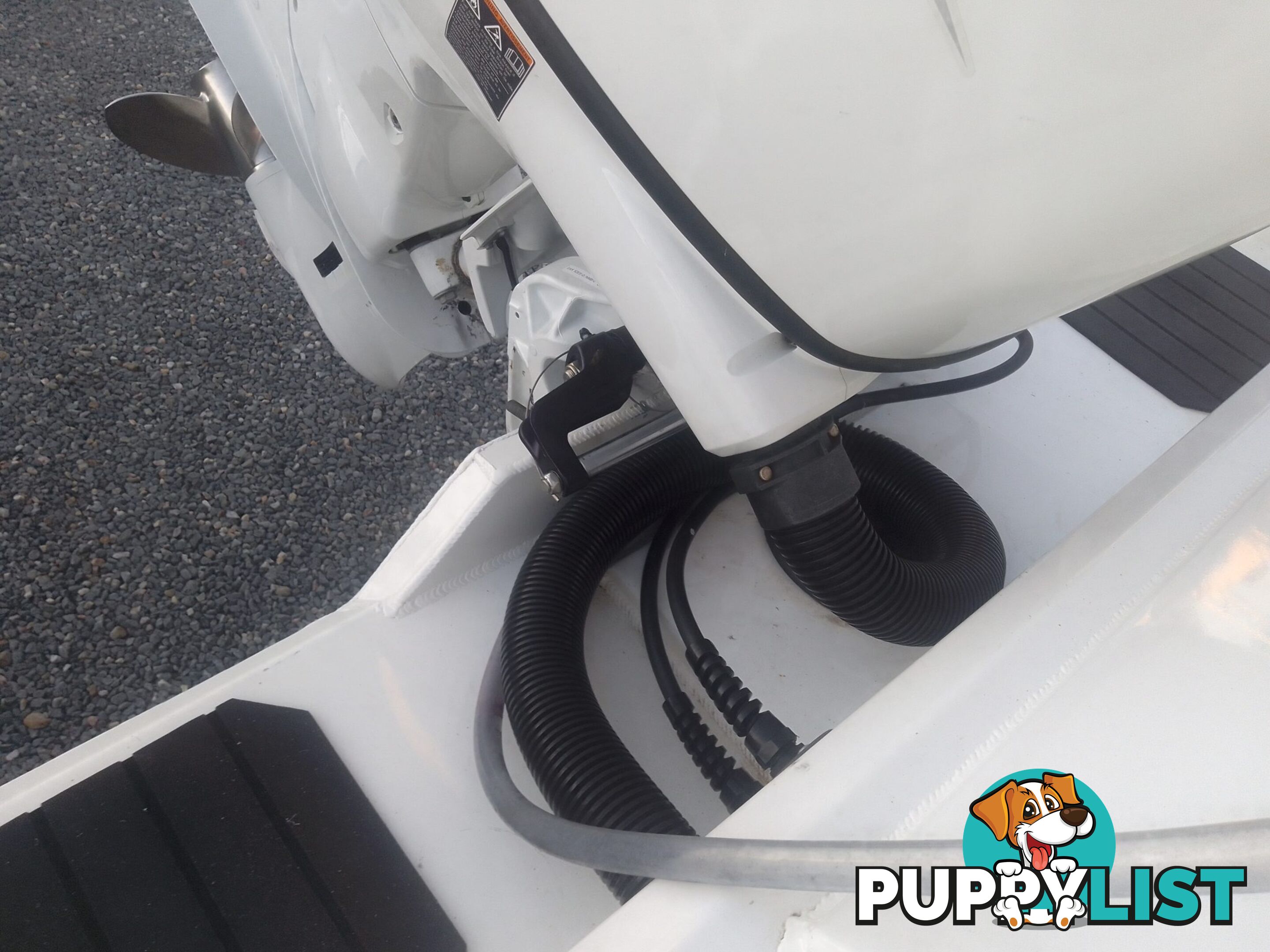 USED 2022 FORMOSA SRT PRO 565 CENTRE CONSOLE ON A 2022 DUNBIER DUAL AXLE TRAILER WITH A 2022 SUZUKI 4 STROKE 175HP OUTBOARD