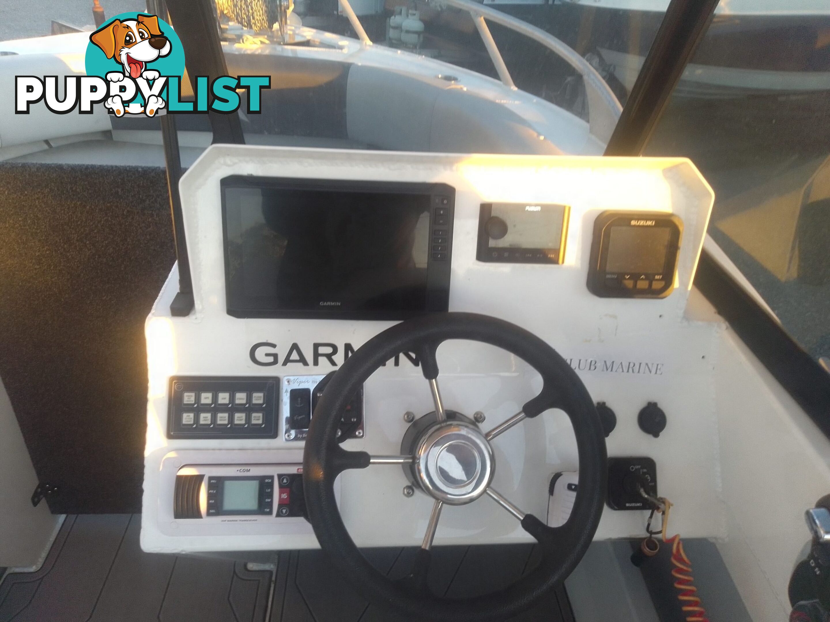 USED 2022 FORMOSA SRT PRO 565 CENTRE CONSOLE ON A 2022 DUNBIER DUAL AXLE TRAILER WITH A 2022 SUZUKI 4 STROKE 175HP OUTBOARD
