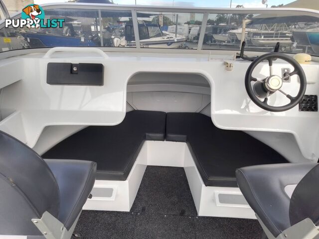 FORMOSA CLASSIC 520 HALF-CABIN - 90HP SUZUKI 4 STROKE - REDCO TRAILER