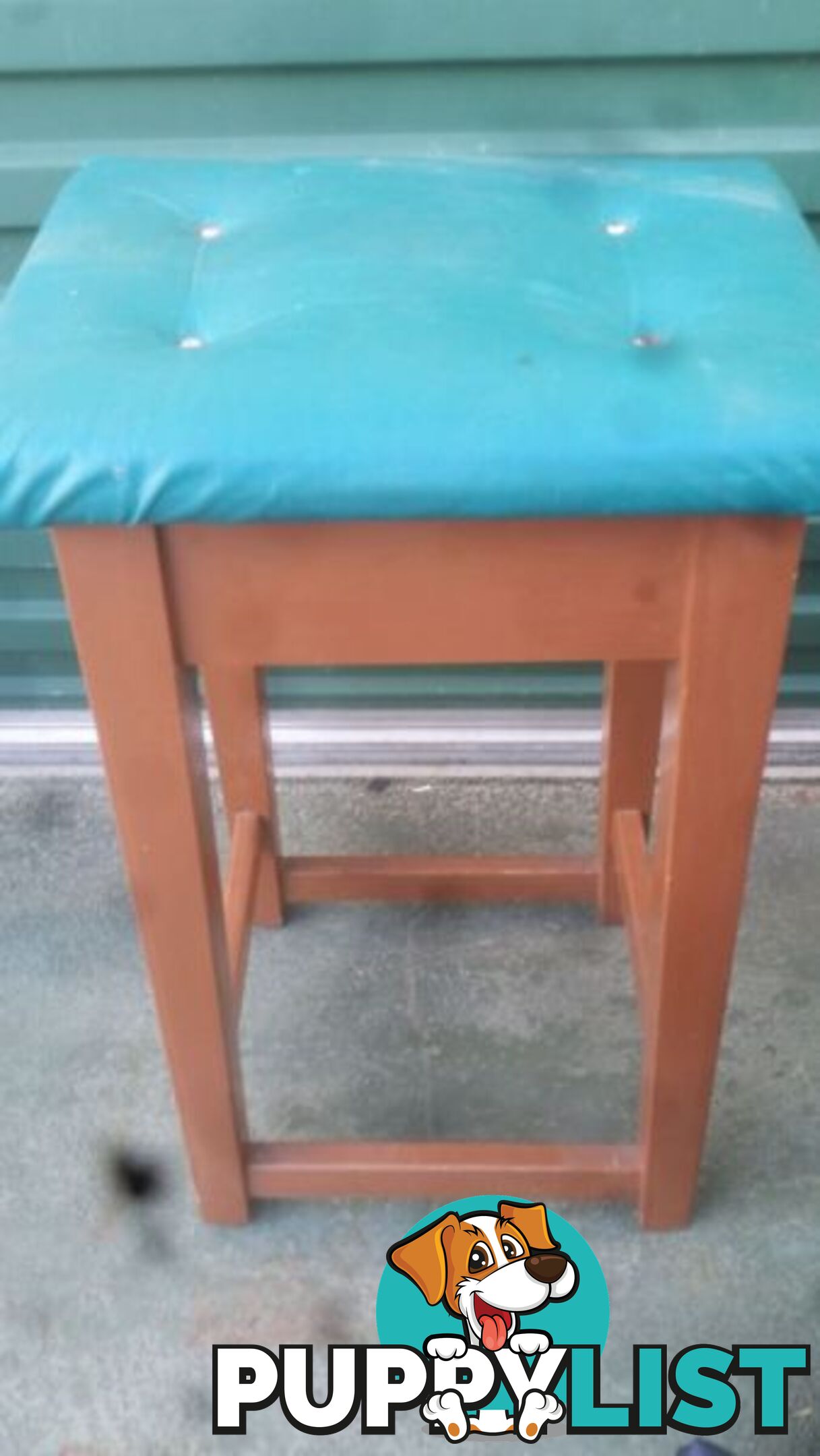 TIMBER STOOL PADDED SEAT