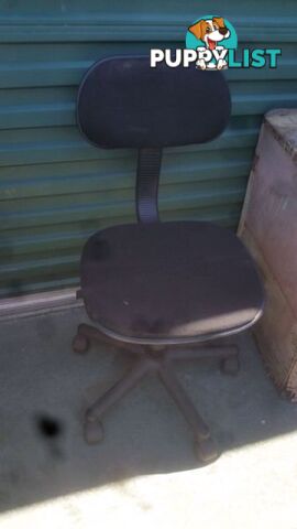 OFFICE CHAIR BLACK