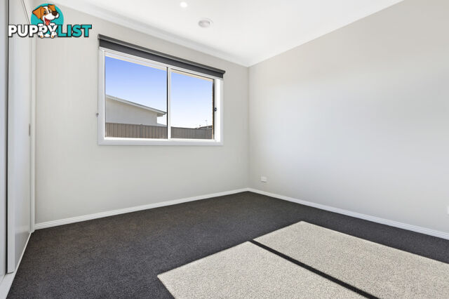 10 Groat Street Lucas VIC 3350