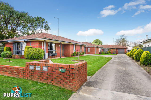 2/711 Ripon Street South REDAN VIC 3350