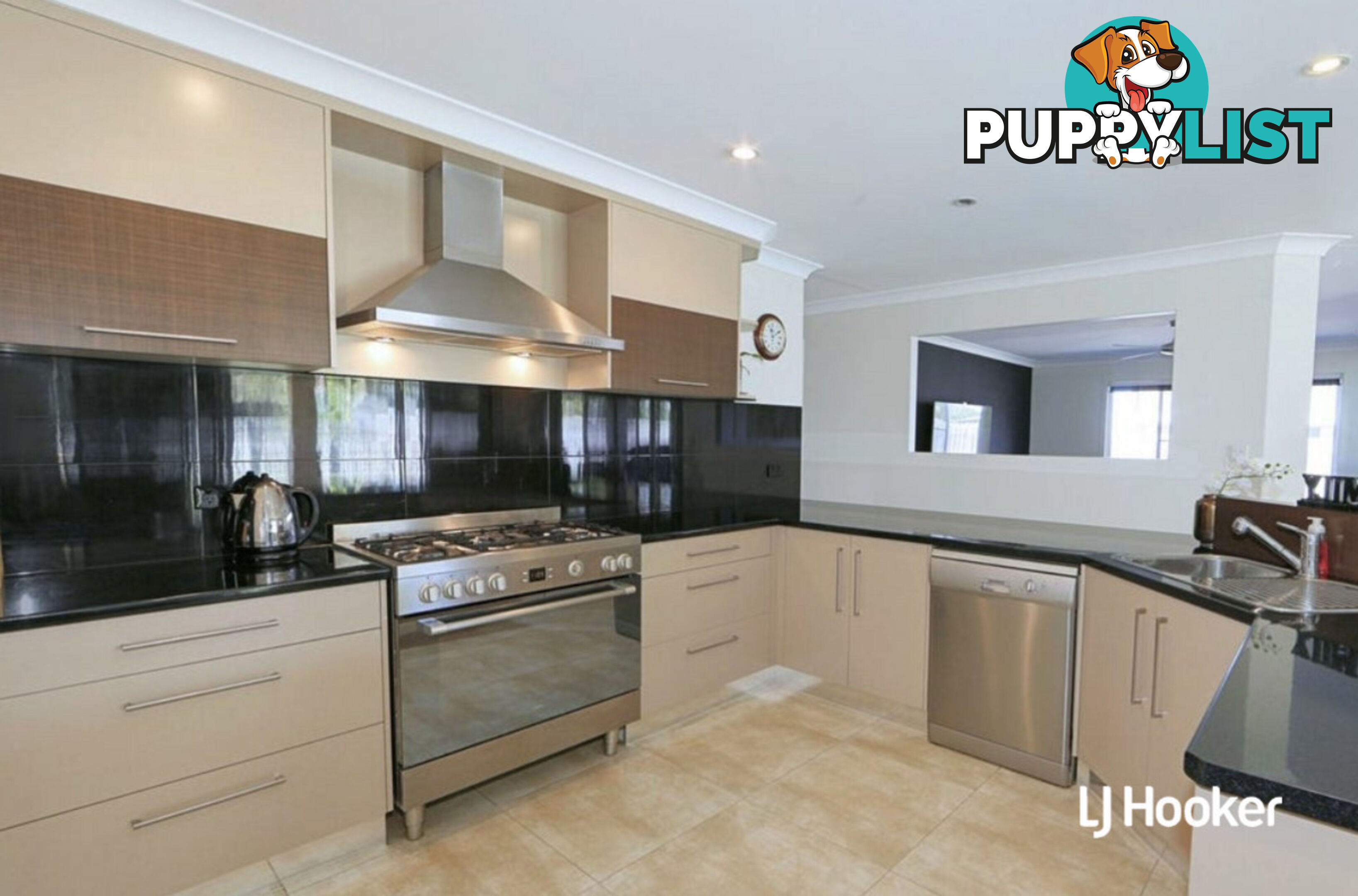 16 Logan Road INNES PARK QLD 4670