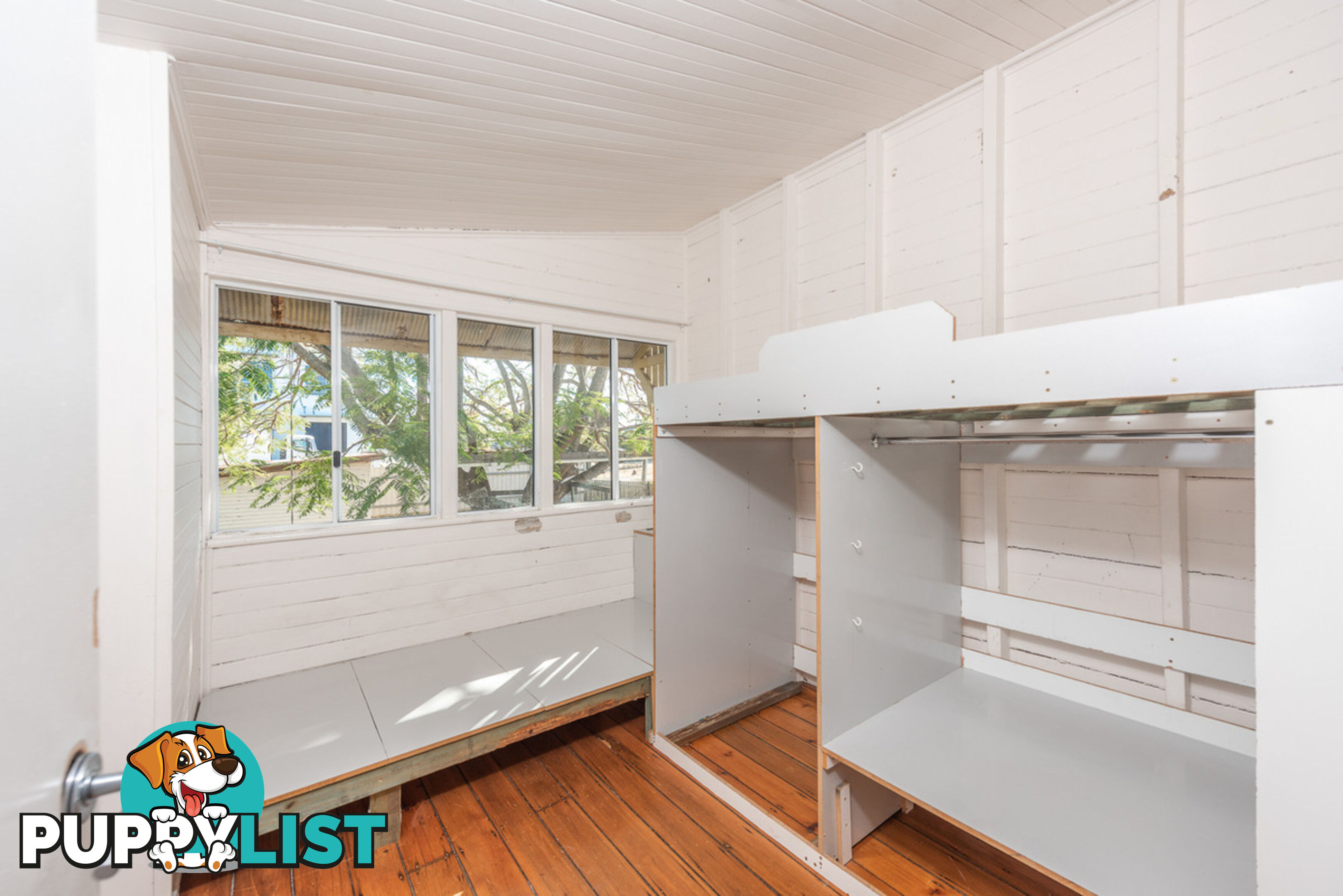 10 Sussex Street BUNDABERG EAST QLD 4670