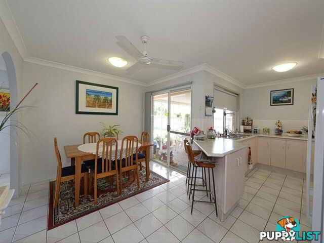 11 Shoreline Crescent BARGARA QLD 4670