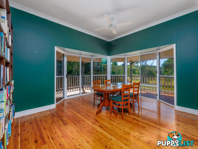 214 Sylvan Drive MOORE PARK BEACH QLD 4670