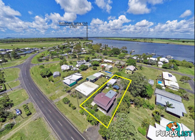 22 Powers Street BURNETT HEADS QLD 4670