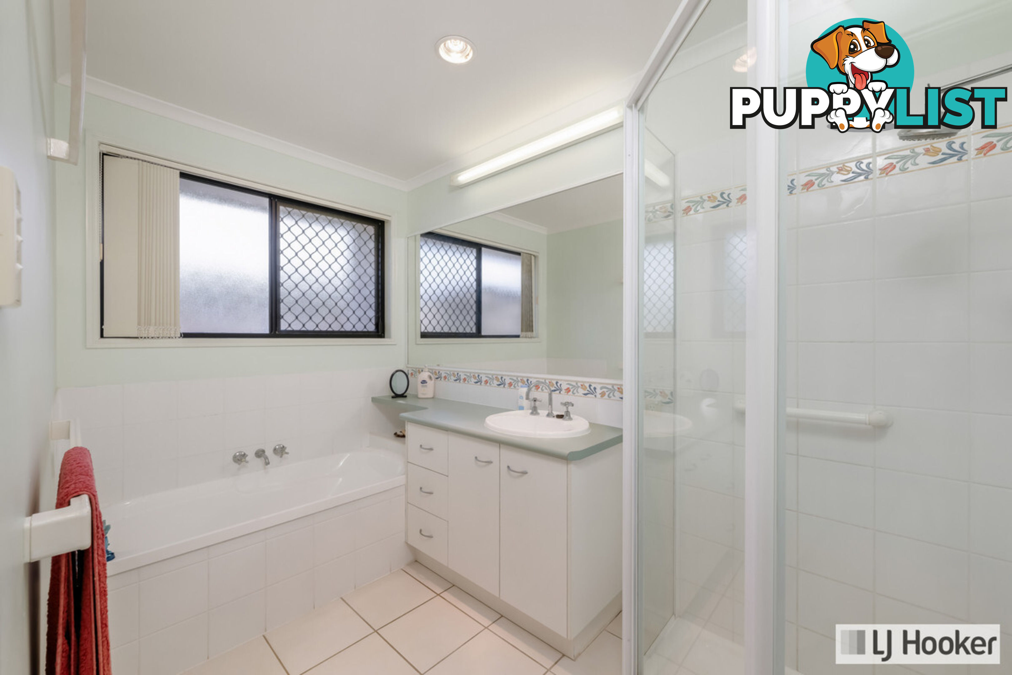 5 Stuckey Drive KALKIE QLD 4670