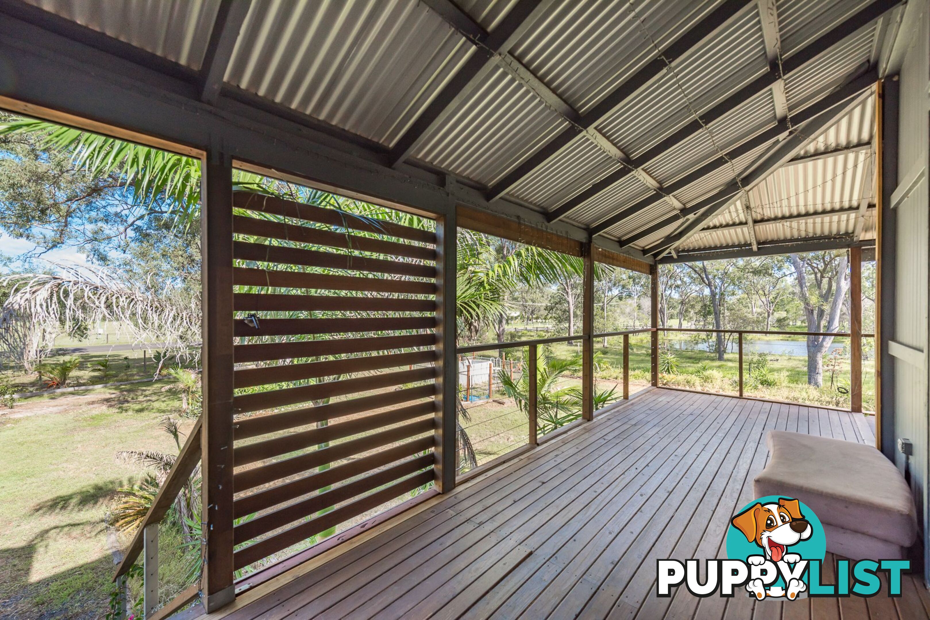 20 Robin Close MOORE PARK BEACH QLD 4670
