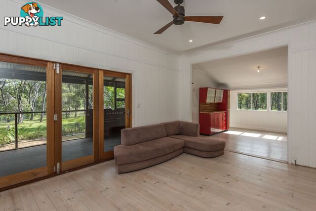 20 Robin Close MOORE PARK BEACH QLD 4670