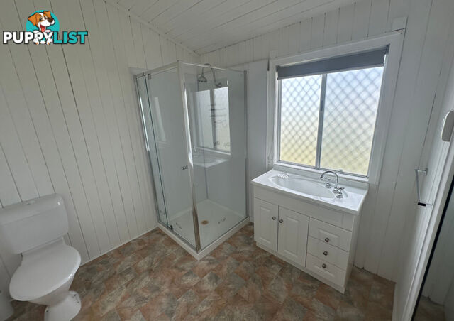6 Blamey Street AVENELL HEIGHTS QLD 4670