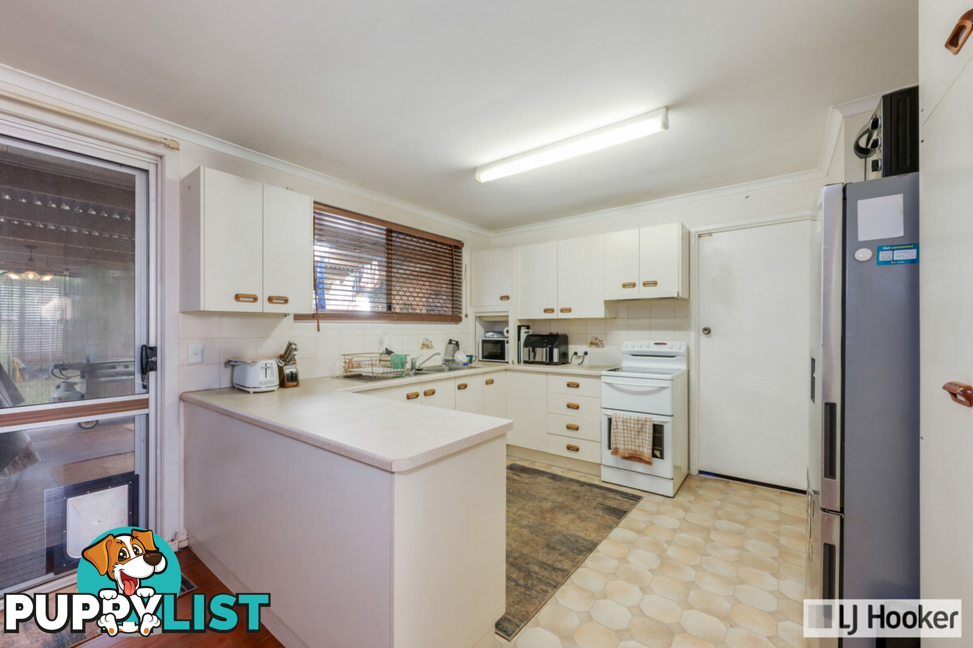 11 Limpus Crescent KALKIE QLD 4670