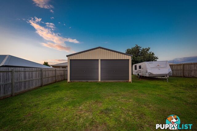 2 Hillvue Crescent AVOCA QLD 4670