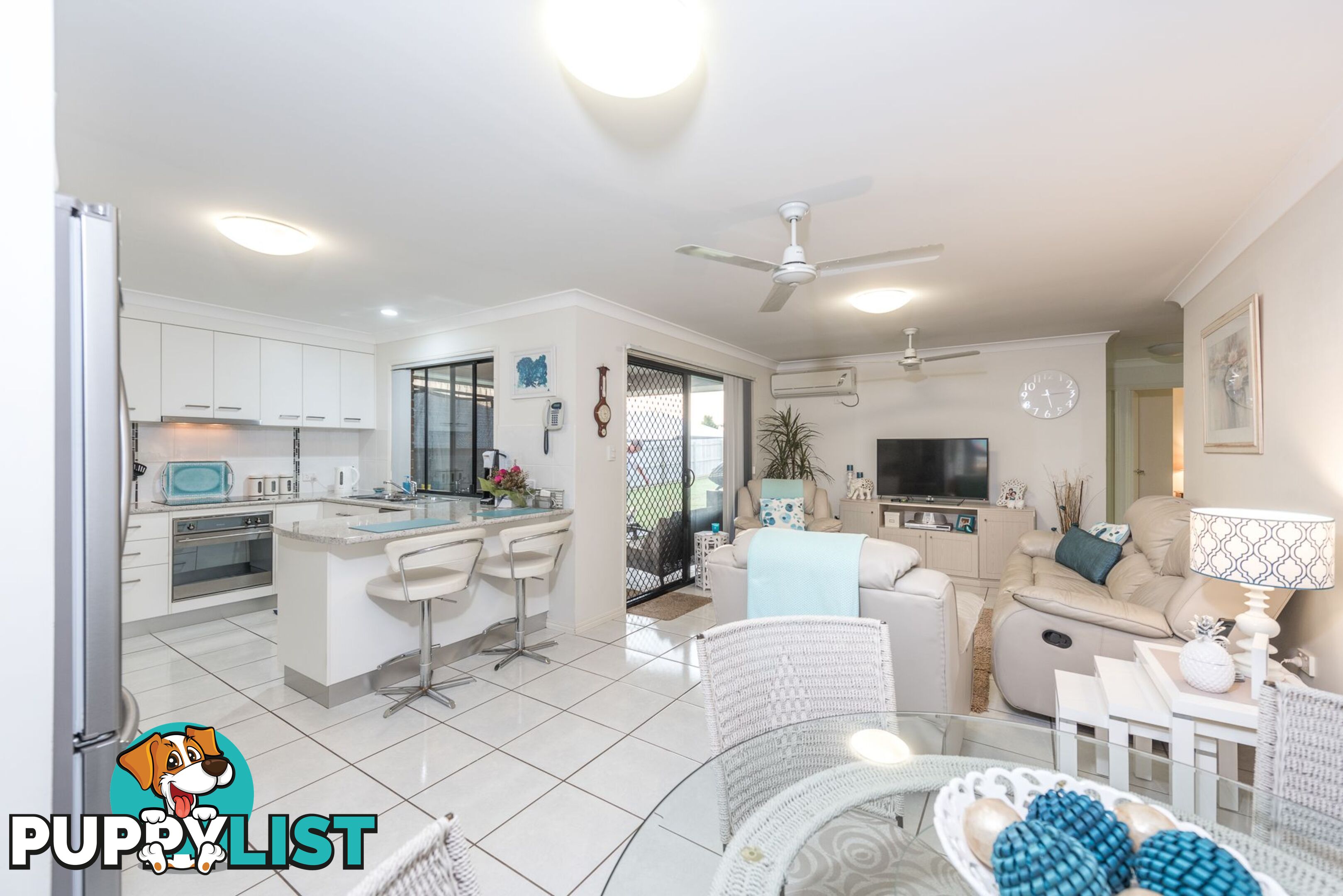 2 Hillvue Crescent AVOCA QLD 4670