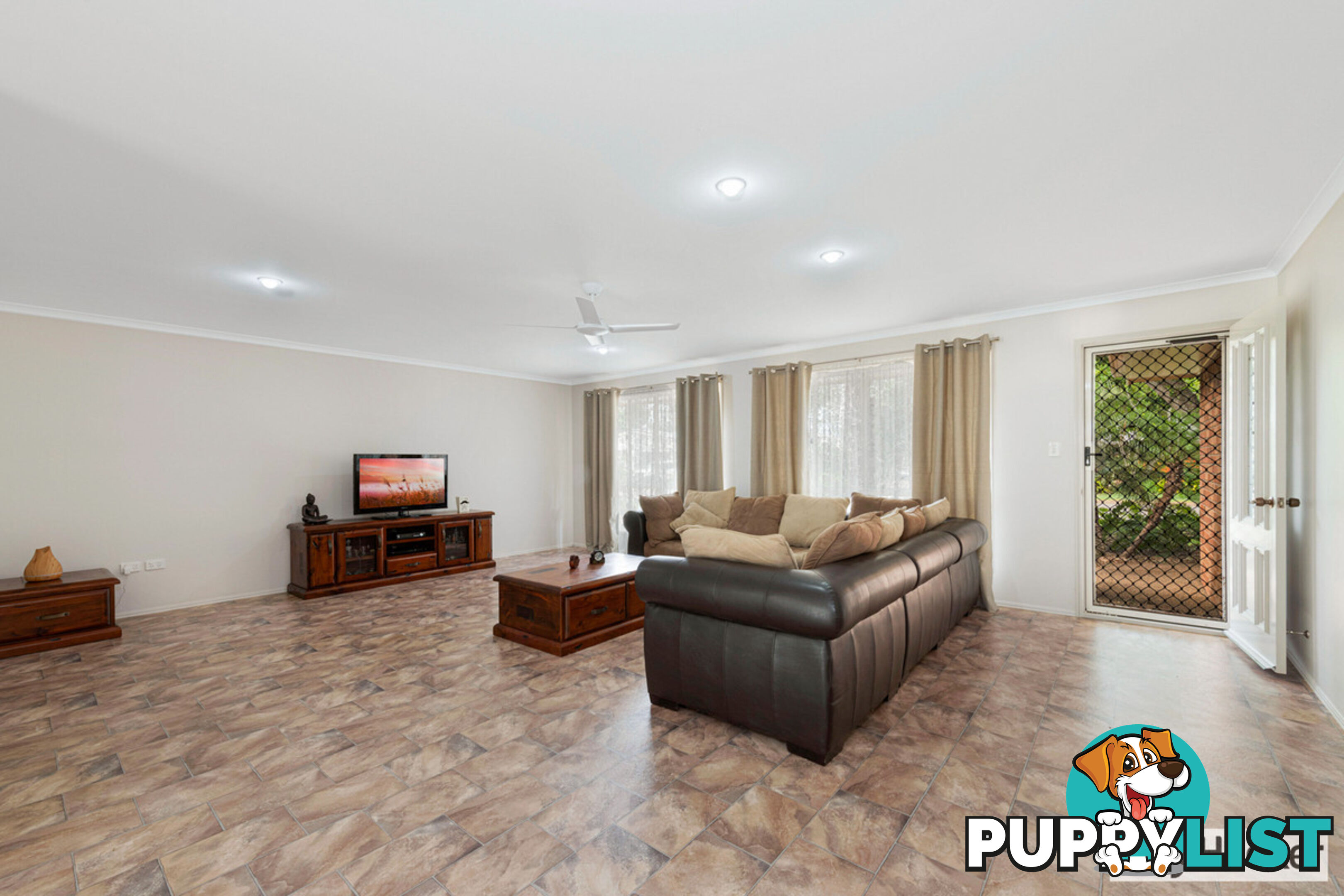 26 Lagoon Drive MOORE PARK BEACH QLD 4670