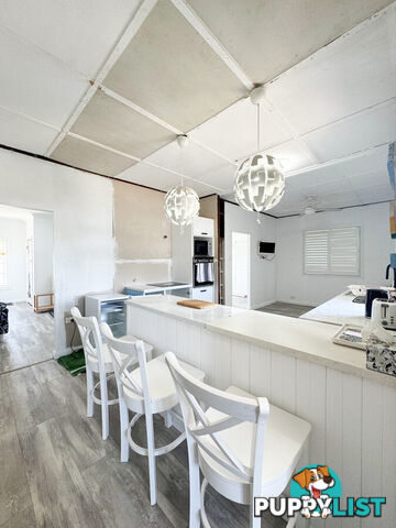 9 Kindt Street MOORE PARK BEACH QLD 4670