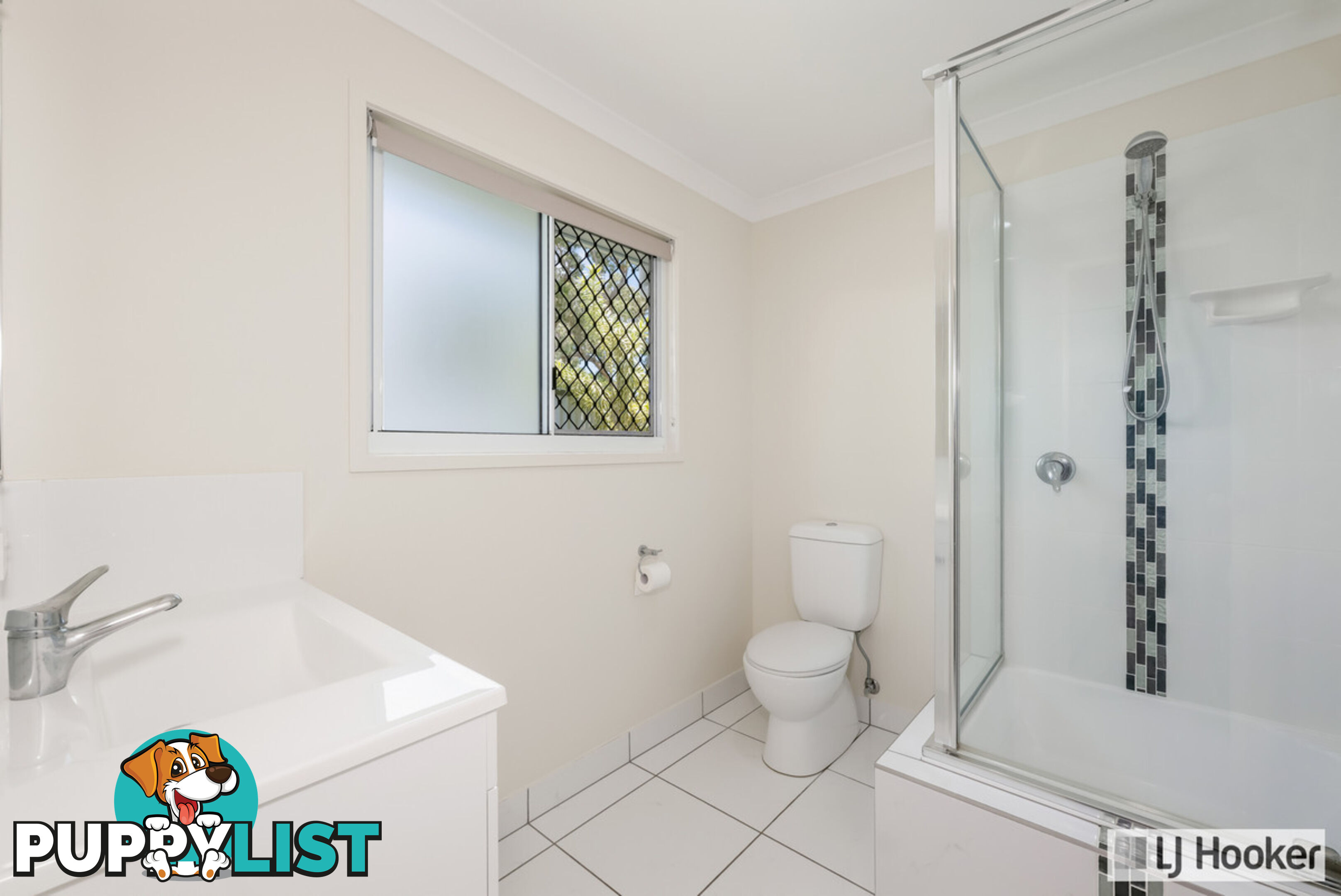 7A Kindt Street MOORE PARK BEACH QLD 4670