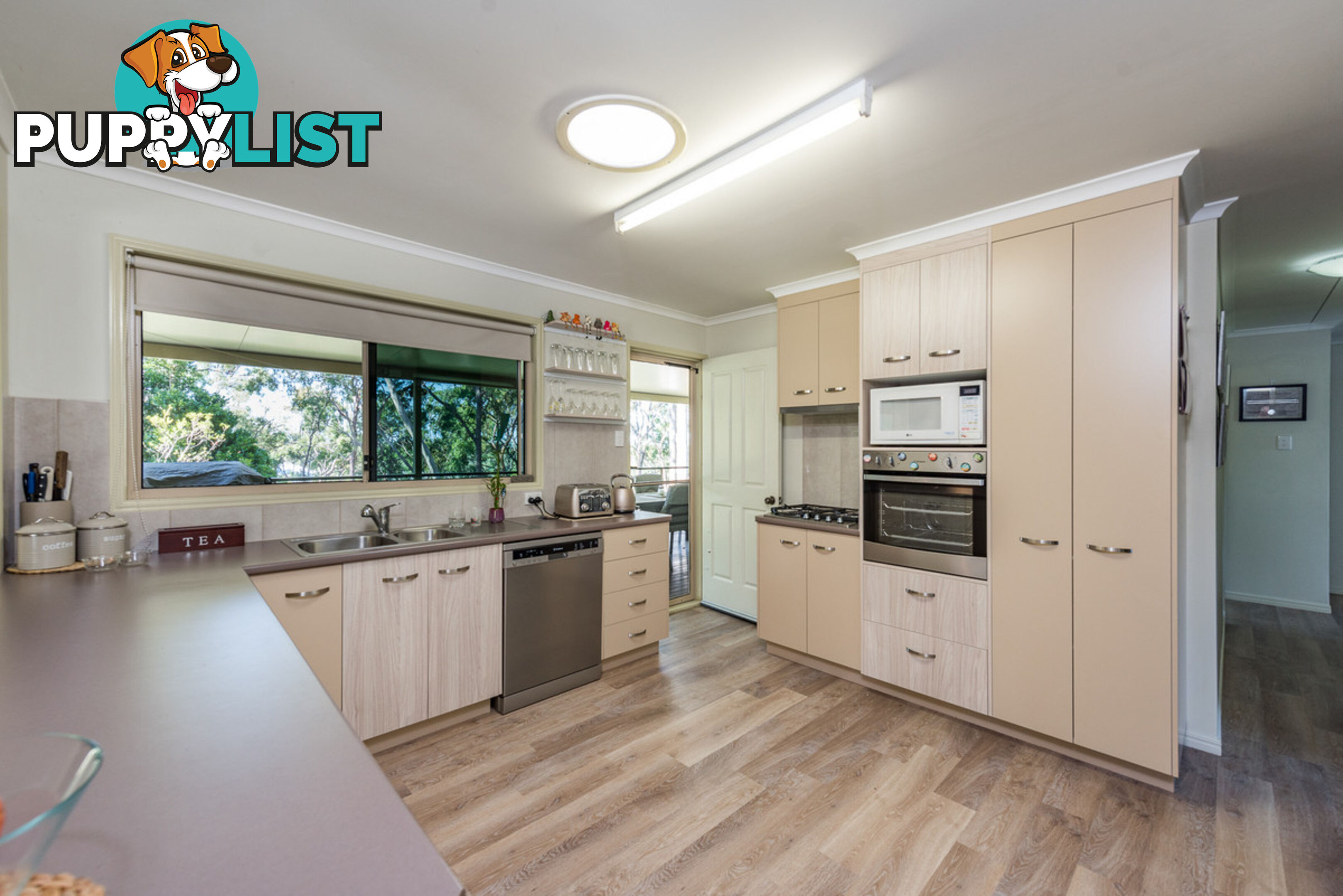 69 Woods Road SHARON QLD 4670