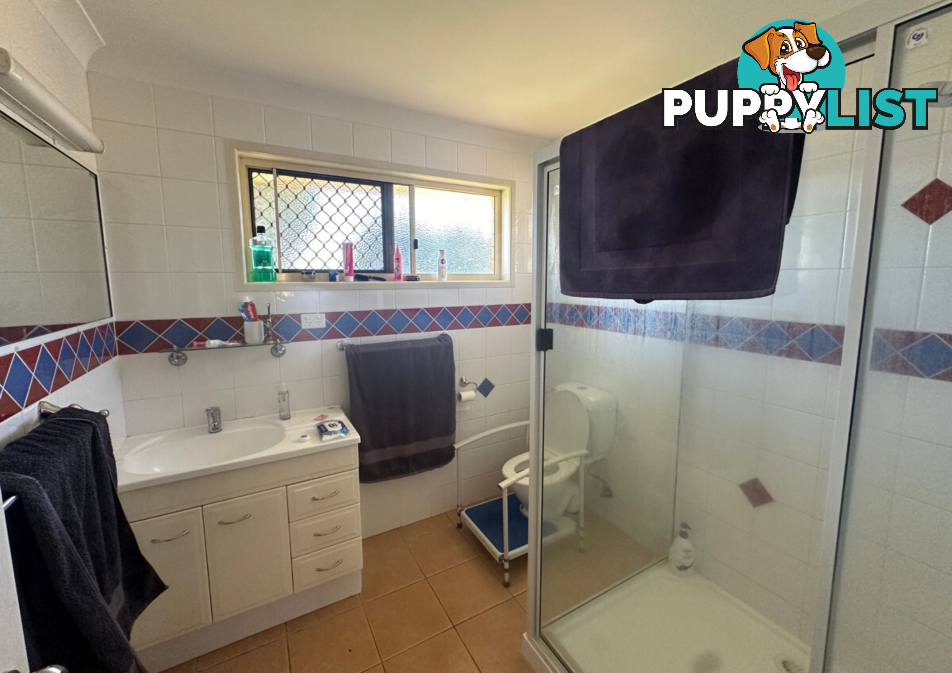 18 Ferny Avenue AVOCA QLD 4670