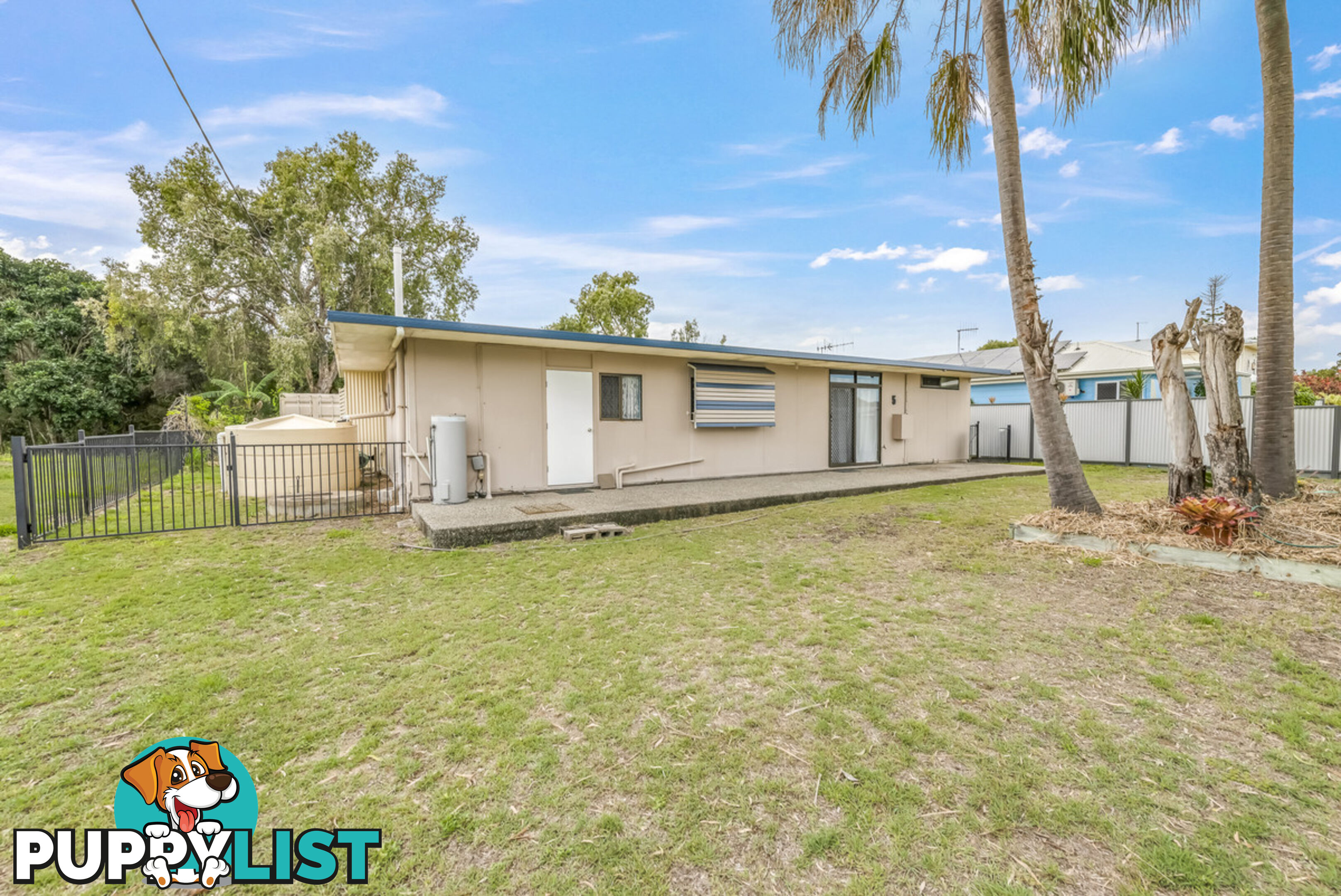 5 Kindt Street MOORE PARK BEACH QLD 4670