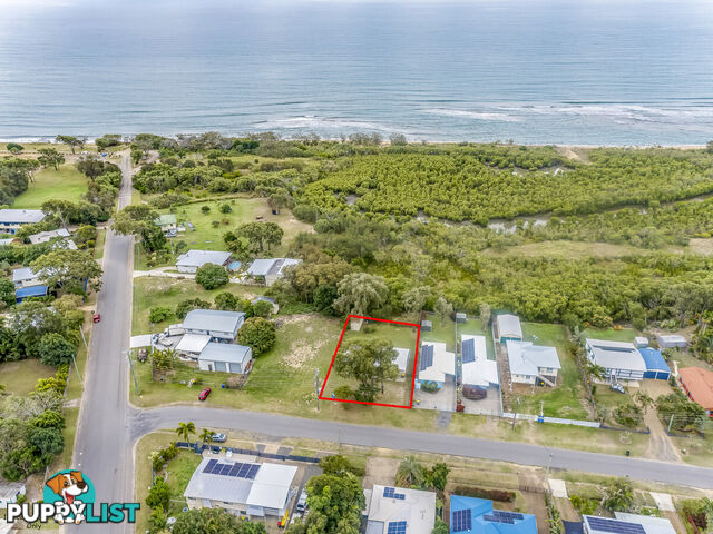 5 Kindt Street MOORE PARK BEACH QLD 4670