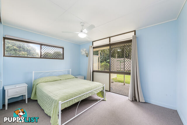 5 Kindt Street MOORE PARK BEACH QLD 4670