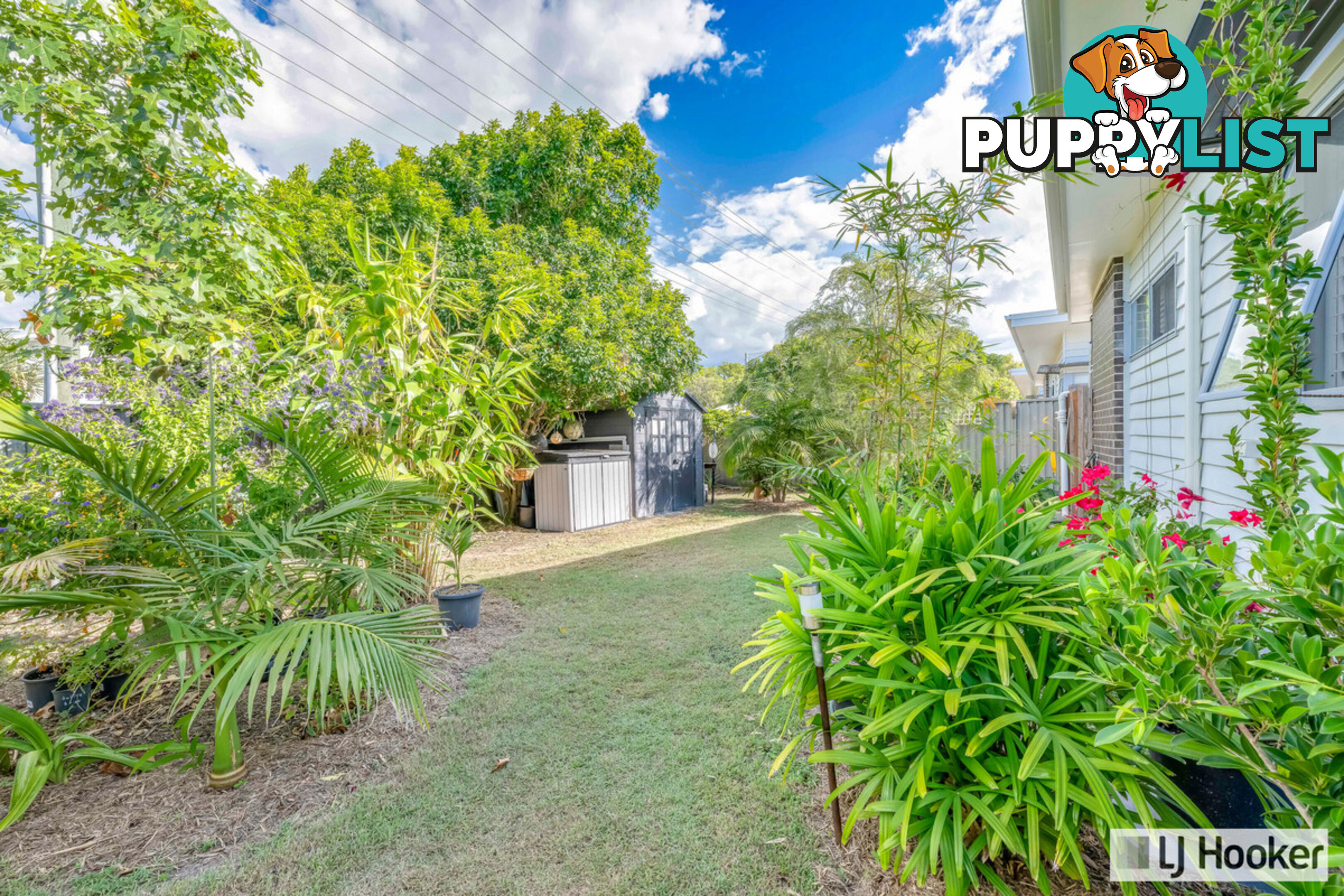 2/1 Sylvan Drive MOORE PARK BEACH QLD 4670