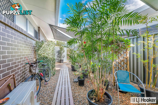 2/1 Sylvan Drive MOORE PARK BEACH QLD 4670