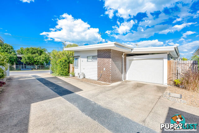 2/1 Sylvan Drive MOORE PARK BEACH QLD 4670