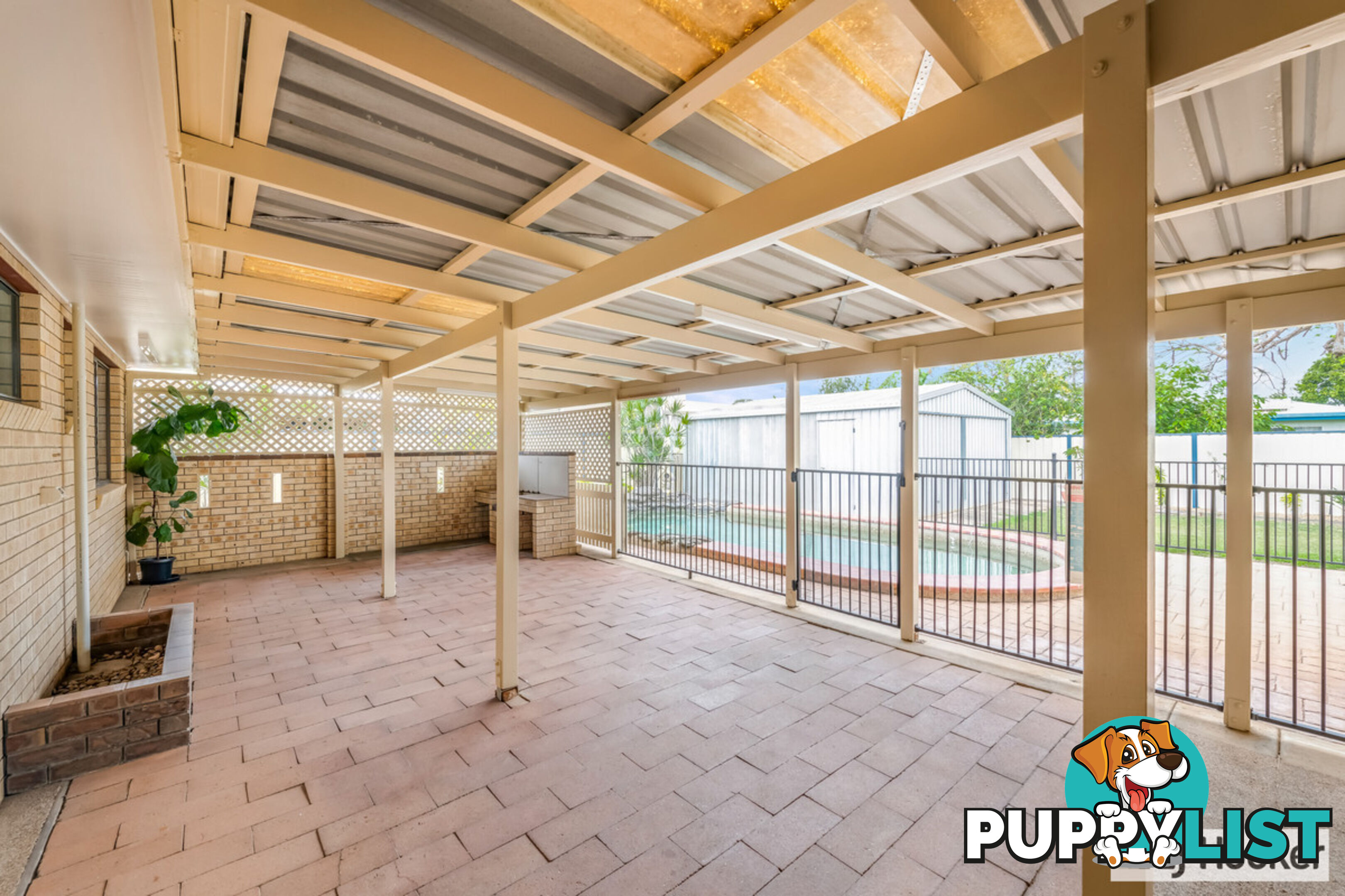 6 McLachlan Drive AVENELL HEIGHTS QLD 4670