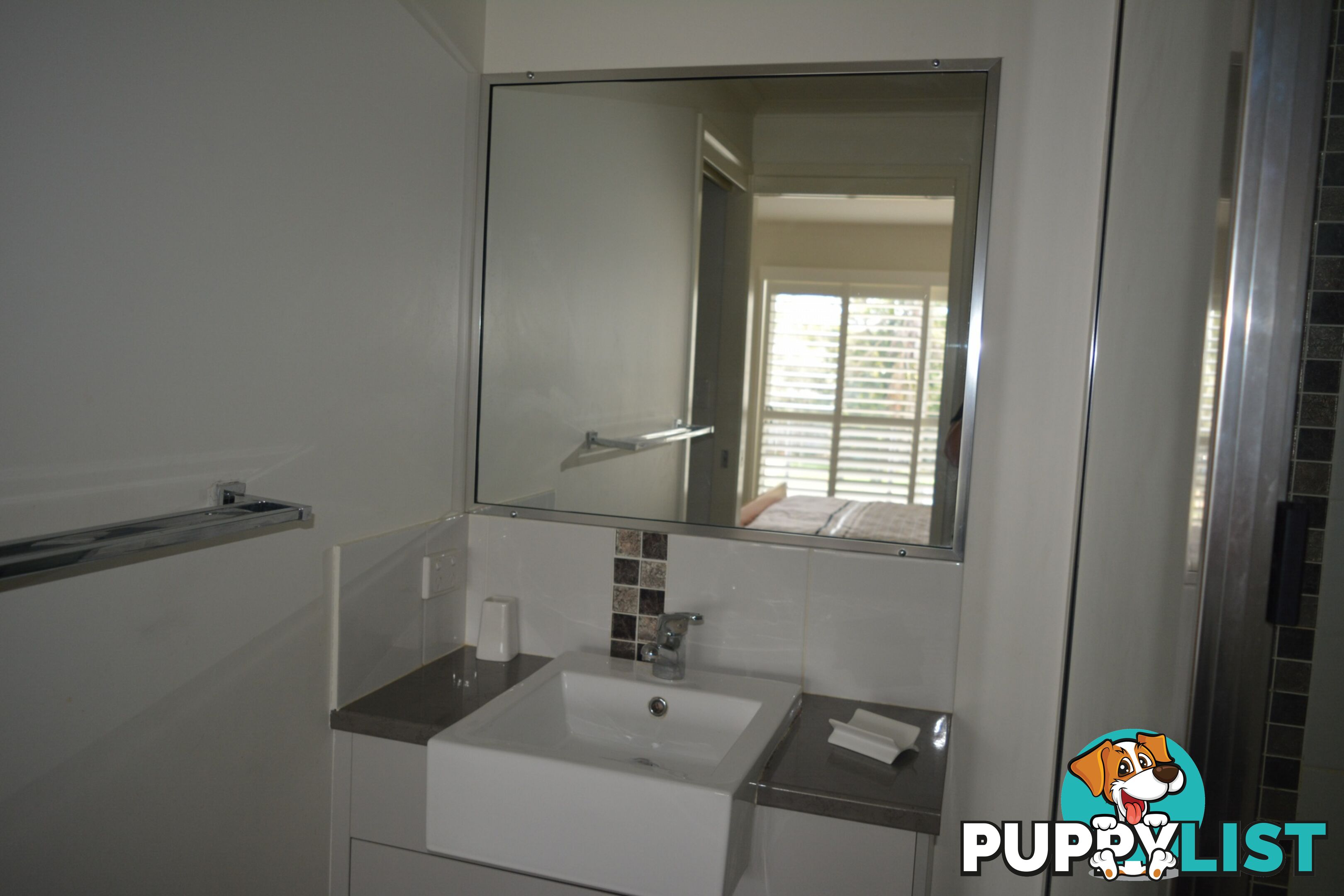 5/6 McDougall Street BARGARA QLD 4670