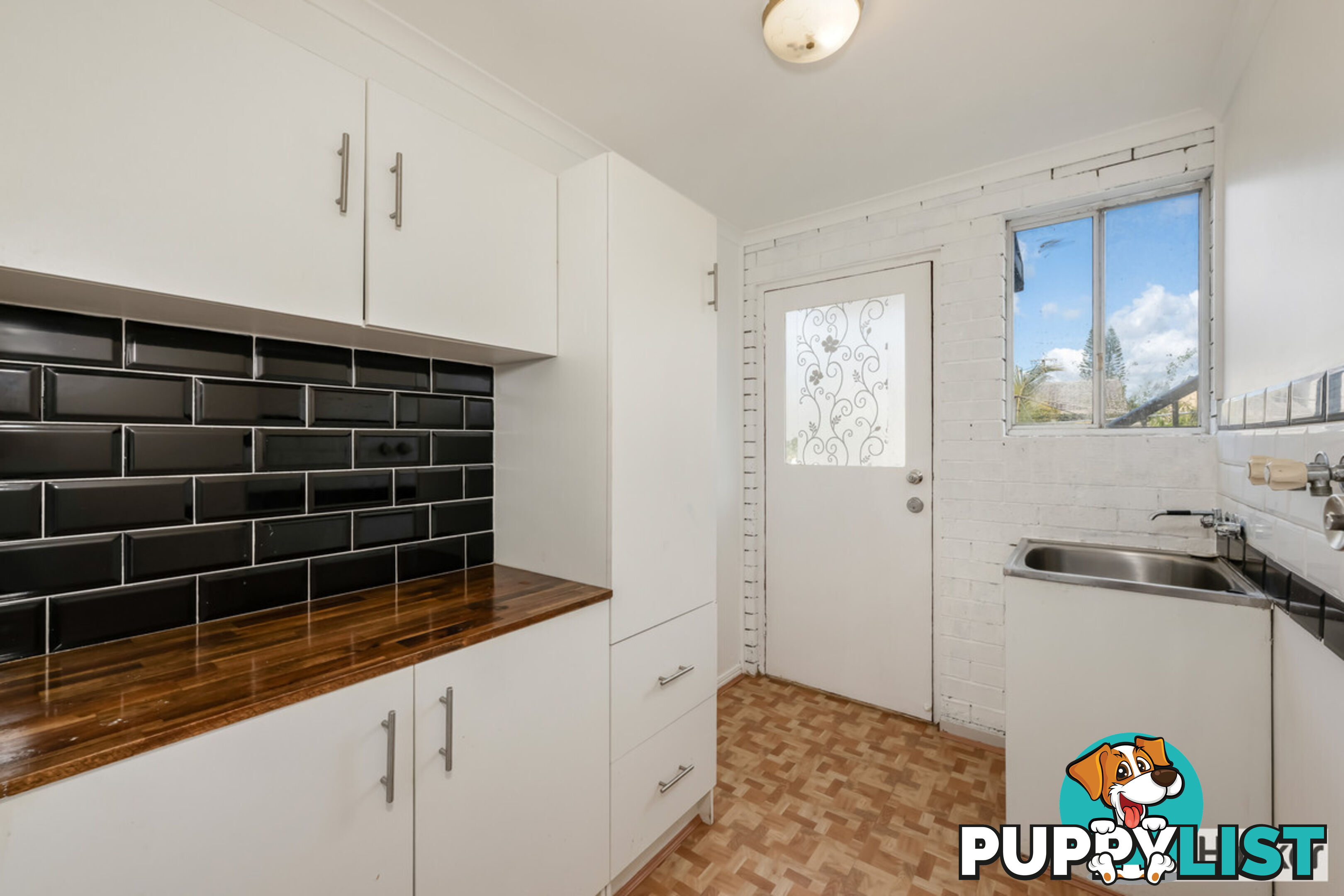 18 Avenell Street AVENELL HEIGHTS QLD 4670