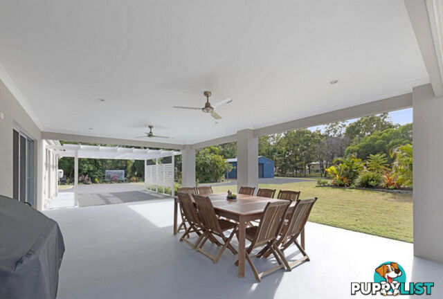 300 Sylvan Drive MOORE PARK BEACH QLD 4670