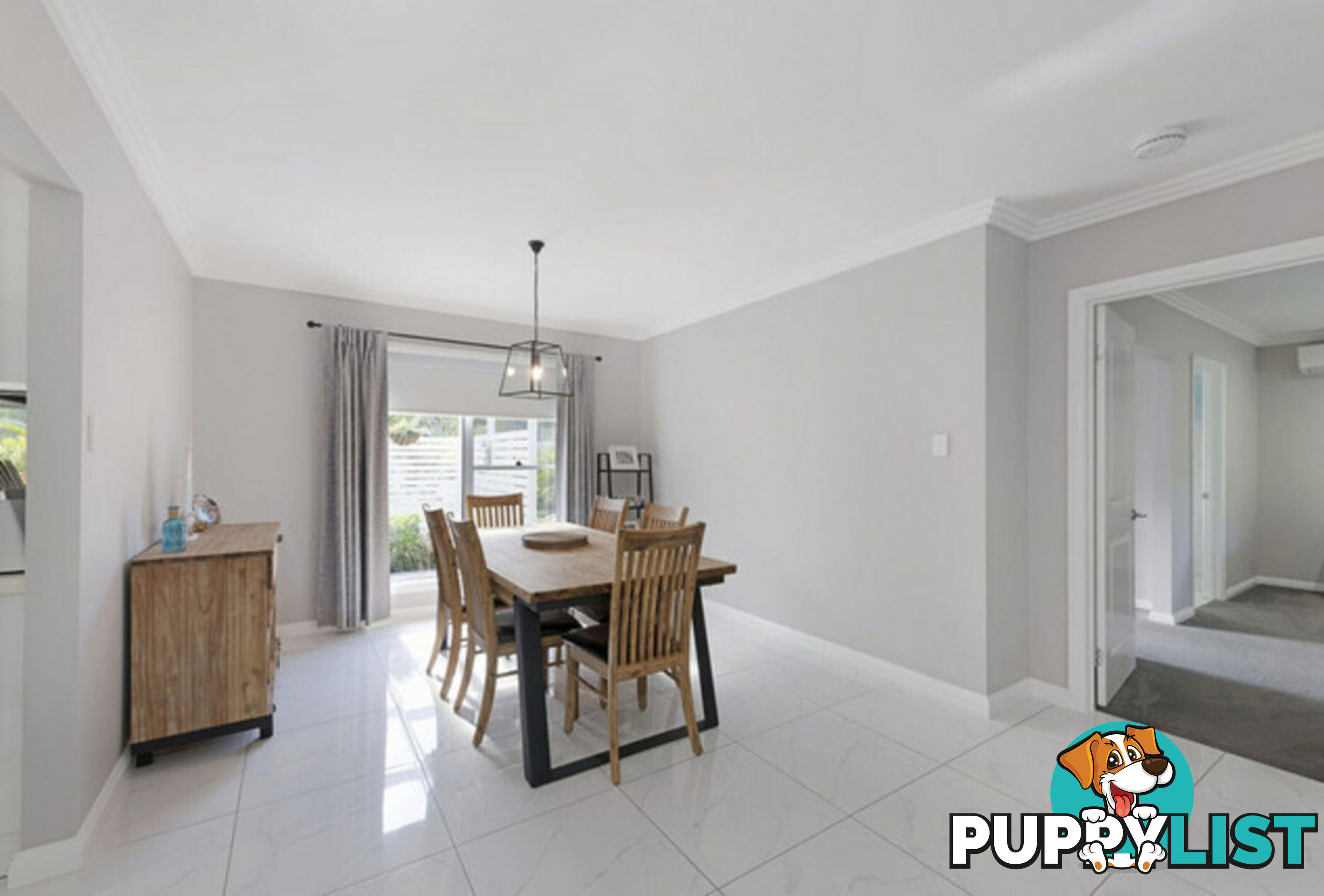 300 Sylvan Drive MOORE PARK BEACH QLD 4670