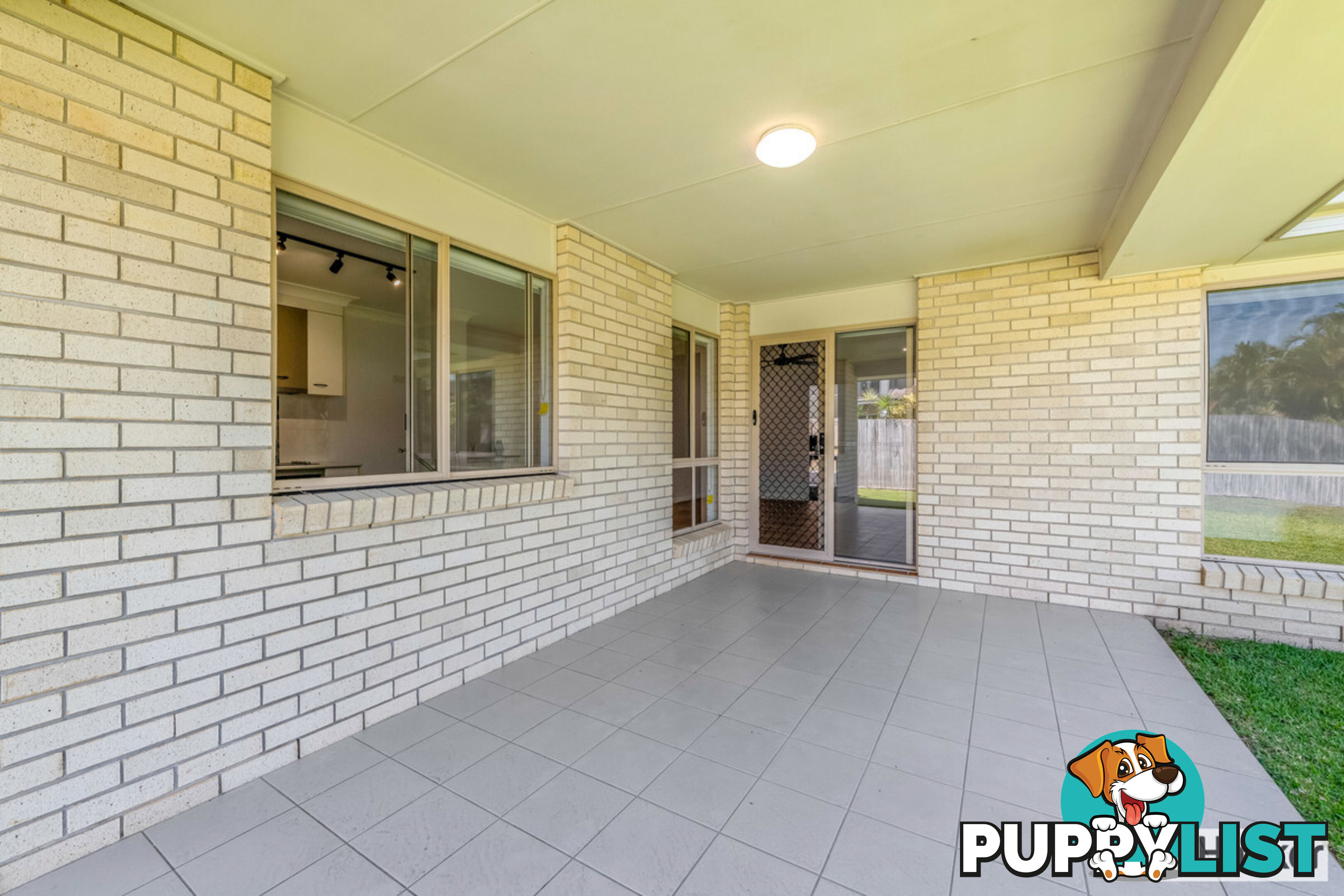 21 Brandon Court CORAL COVE QLD 4670