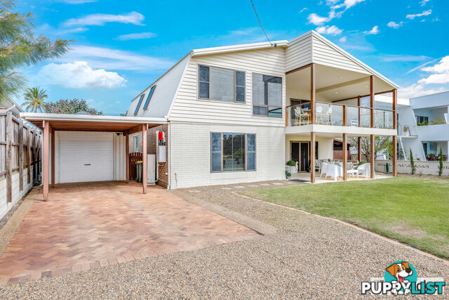 30 Esplanade INNES PARK QLD 4670