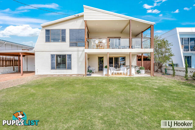 30 Esplanade INNES PARK QLD 4670