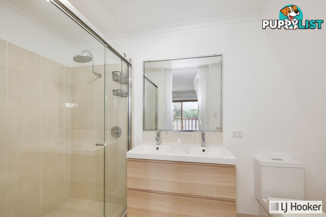 30 Esplanade INNES PARK QLD 4670