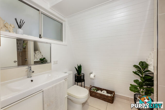 30 Esplanade INNES PARK QLD 4670