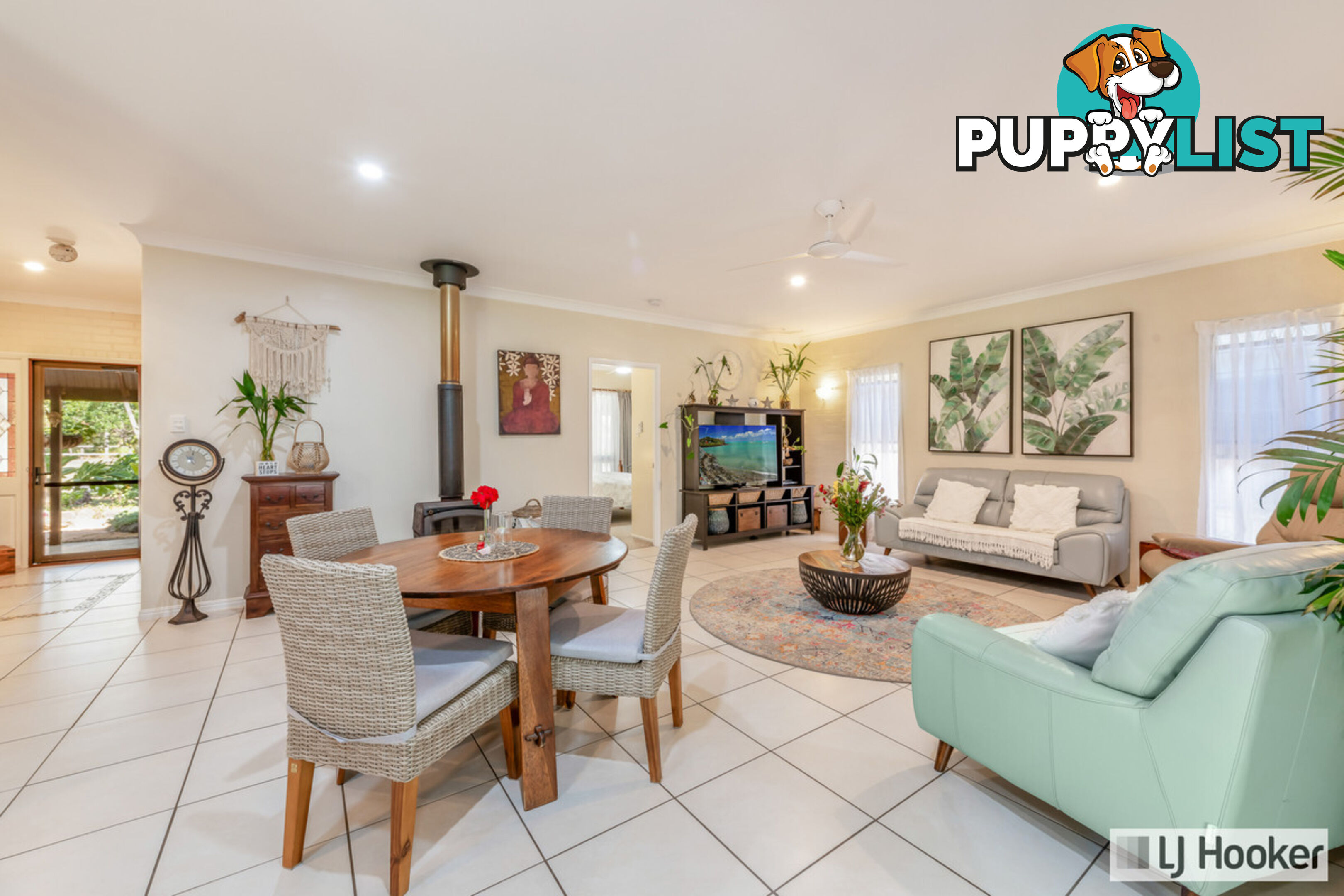 7 Egret Lane MOORE PARK BEACH QLD 4670