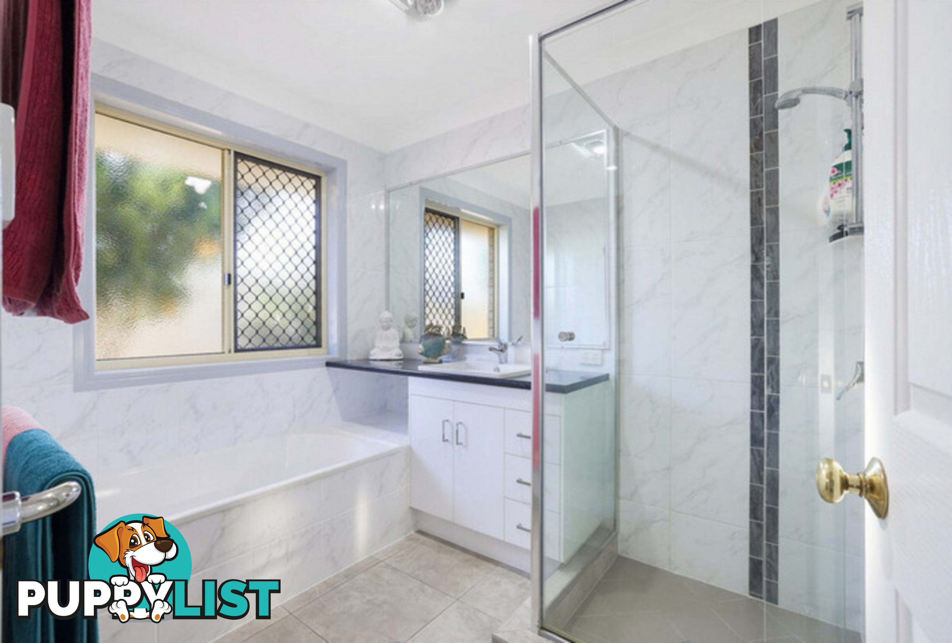 37 Acacia Street MOORE PARK BEACH QLD 4670