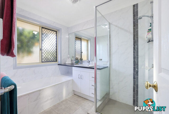 37 Acacia Street MOORE PARK BEACH QLD 4670