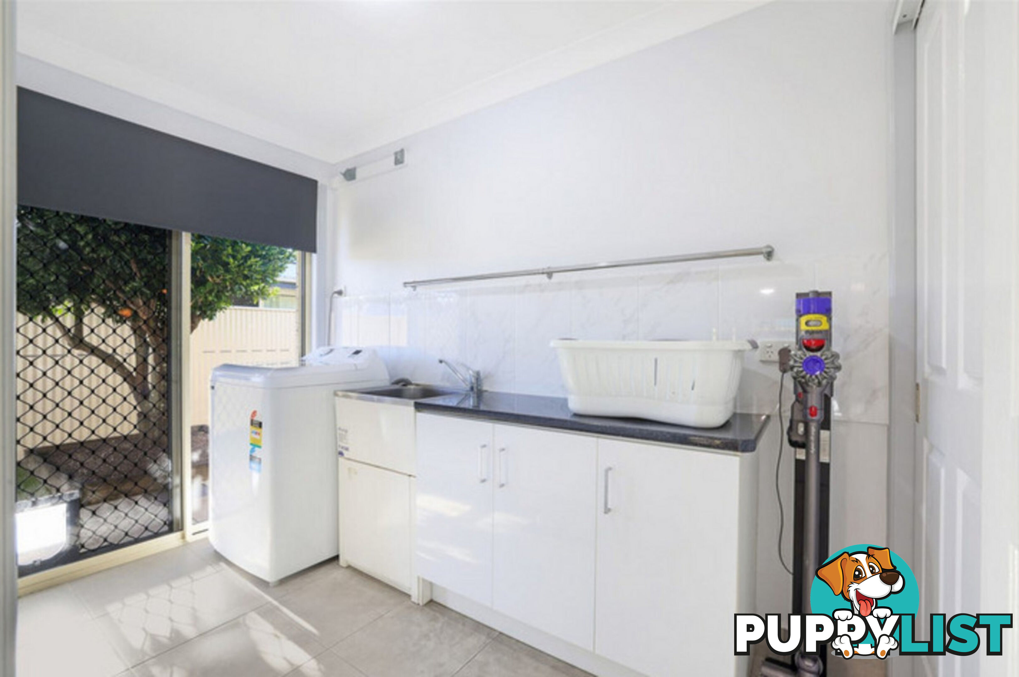 37 Acacia Street MOORE PARK BEACH QLD 4670