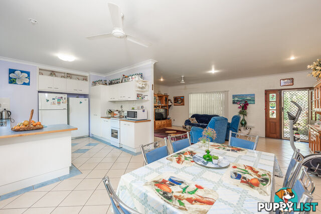 7 Holzberger Street MOORE PARK BEACH QLD 4670